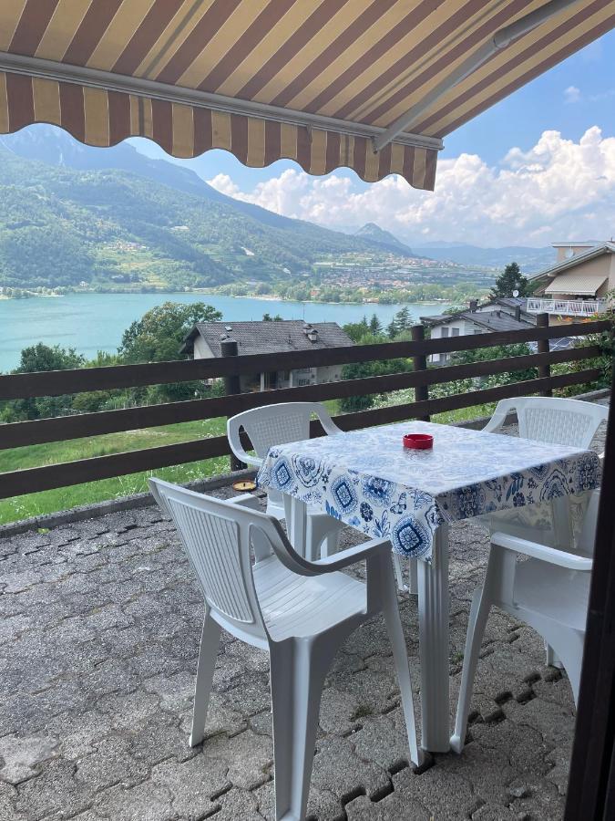 Lake Apartment Ischia Red Tenna ภายนอก รูปภาพ