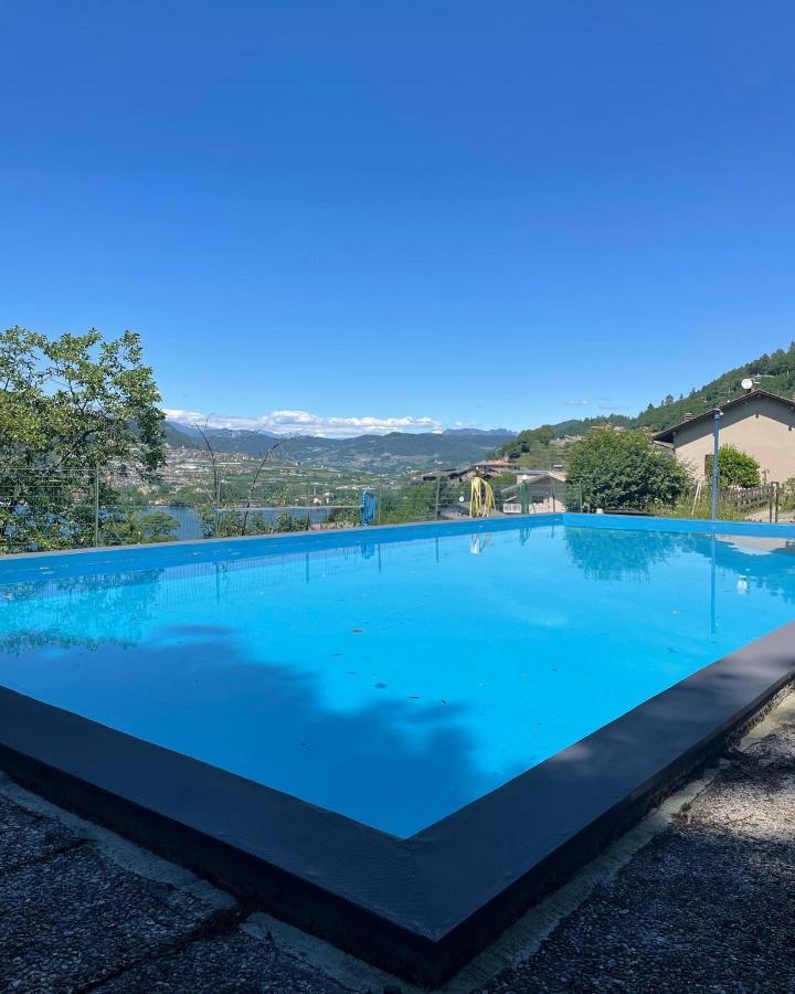 Lake Apartment Ischia Red Tenna ภายนอก รูปภาพ