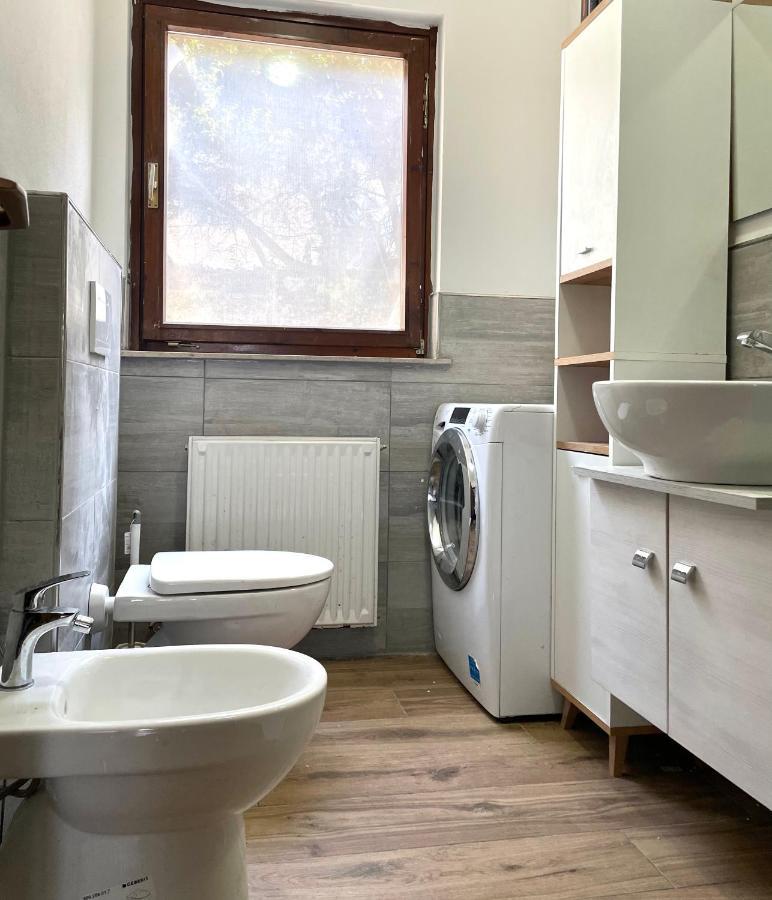 Lake Apartment Ischia Red Tenna ภายนอก รูปภาพ