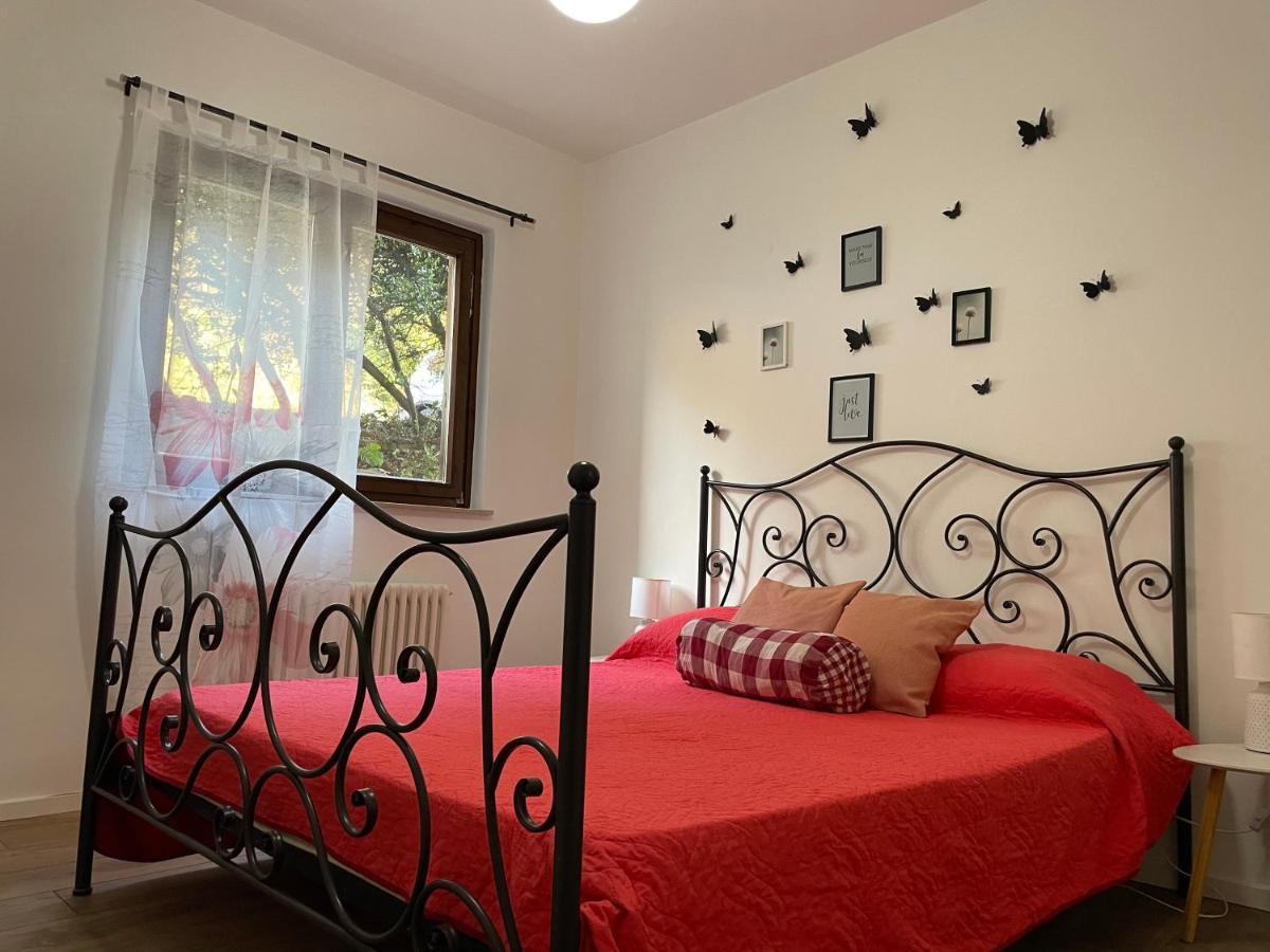 Lake Apartment Ischia Red Tenna ภายนอก รูปภาพ
