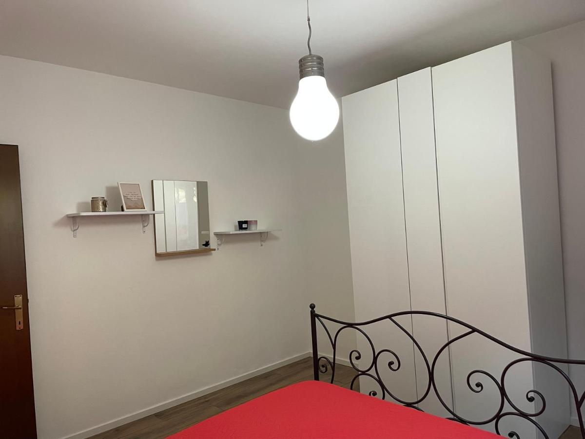 Lake Apartment Ischia Red Tenna ภายนอก รูปภาพ